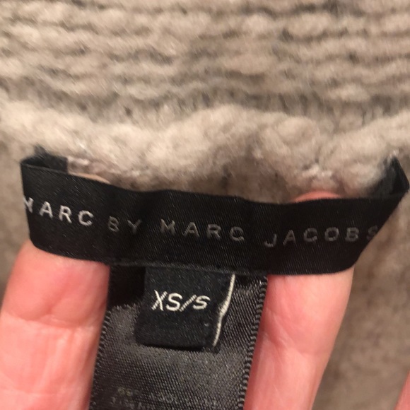 MARC BY MARC JACOBS WOOL BLEND CARDIGAN VEST - Picture 3 of 6